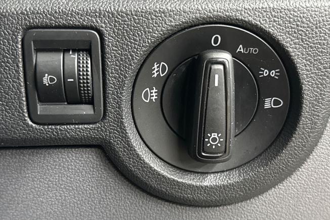 VOLKSWAGEN T-Cross Photo 24