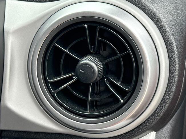 HYUNDAI i10 Photo 52