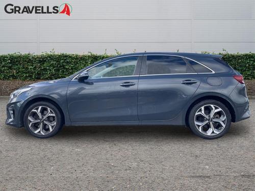 Kia CEED Photo autoimg-f2a80ac0a1cc0fbf152bce38e1c2b79dfe2b9ad3.jpg