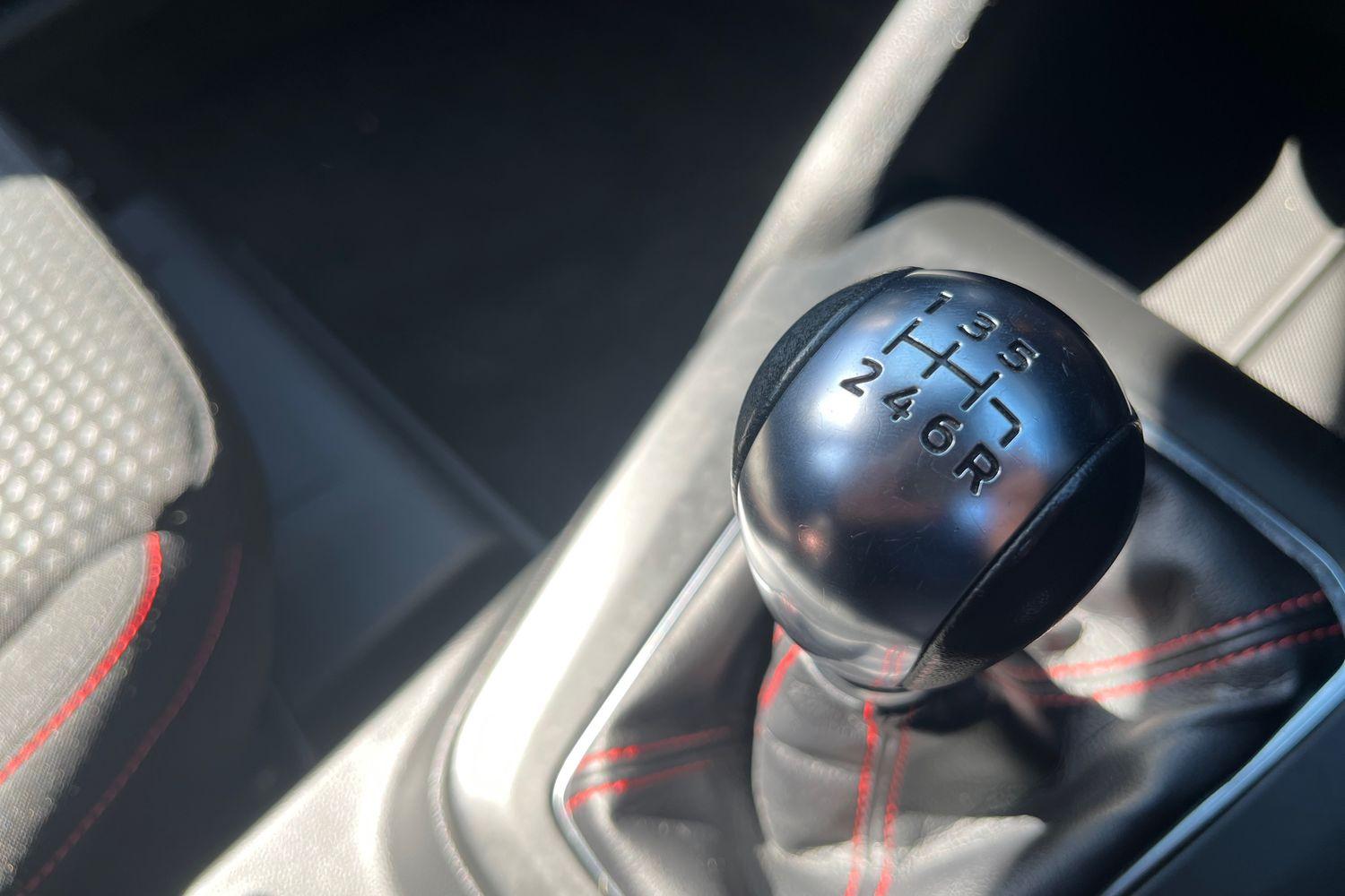 Ford FOCUS Photo 34