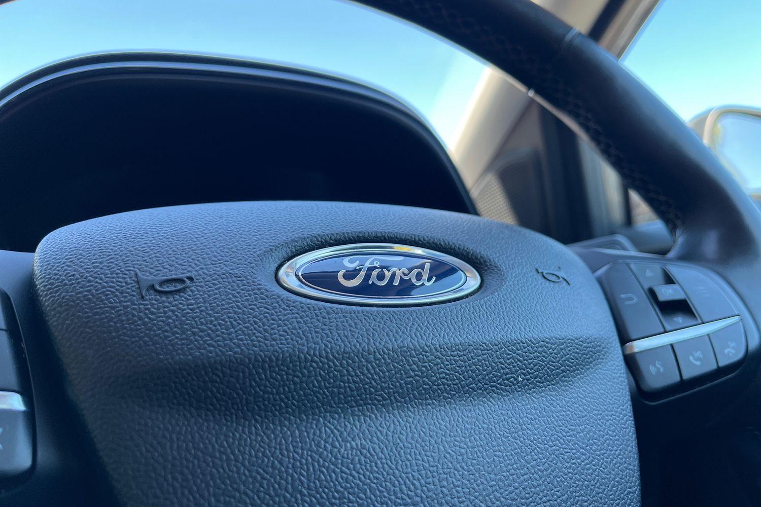 Ford Puma Photo 39