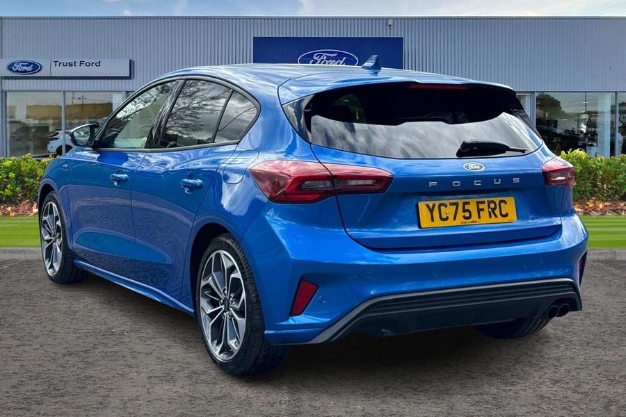 Ford FOCUS Photo autoimg-f2ad63cd17648b03f4920de7625902d07bc50c92.jpg
