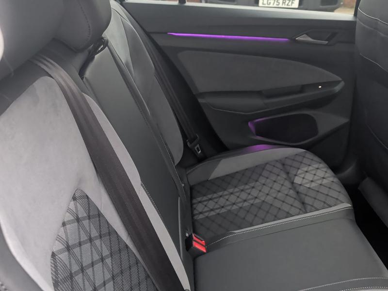 Used Volkswagen Golf NX71ULO 37