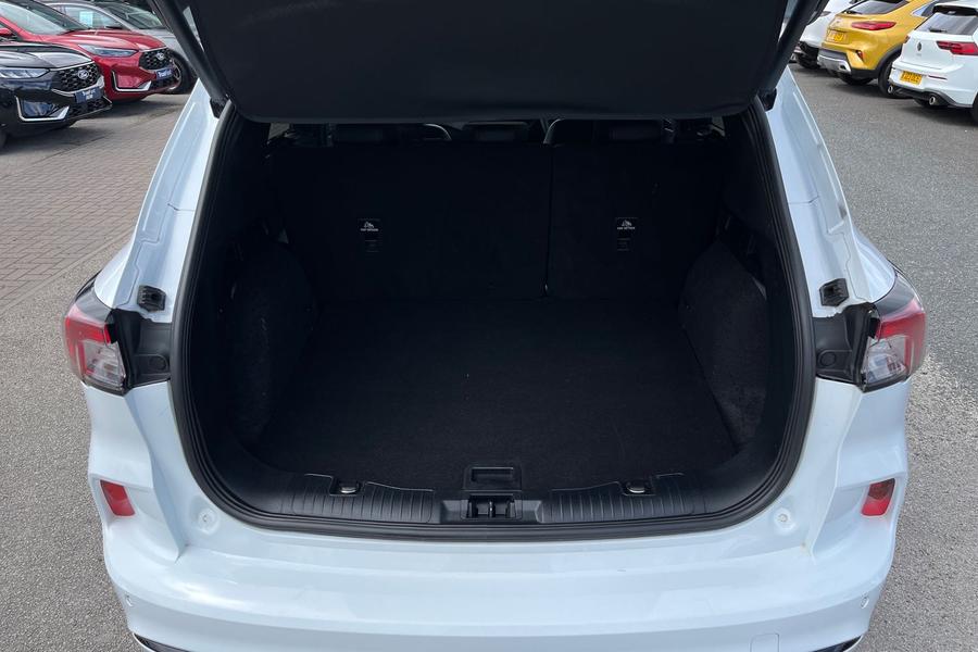 Ford Kuga Photo autoimg-f2b29c2616b56906f227a191f77c3e25053b9a53.jpg