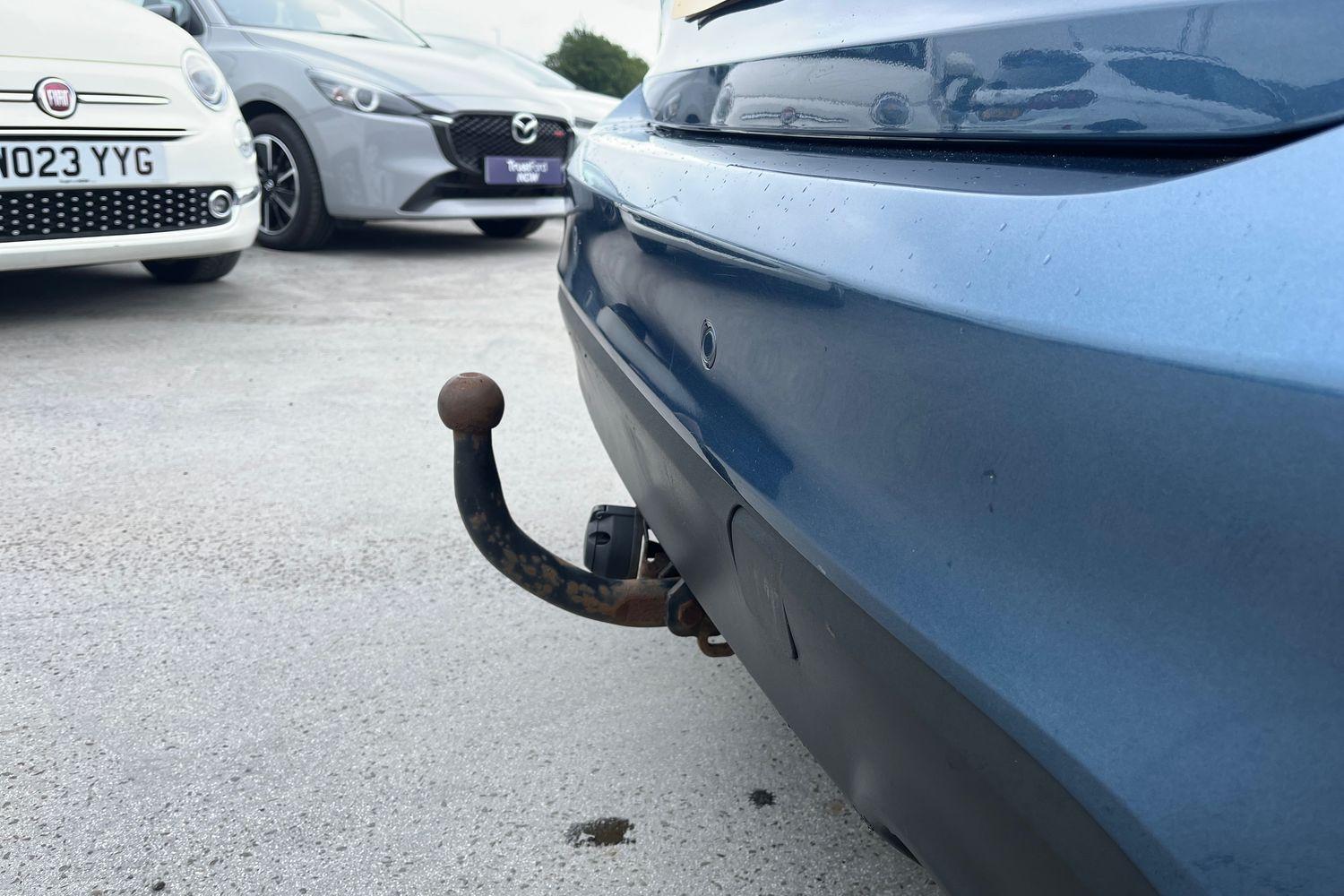 Ford FOCUS Photo 24
