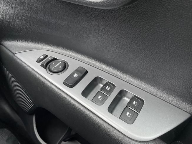 KIA Rio Photo 27