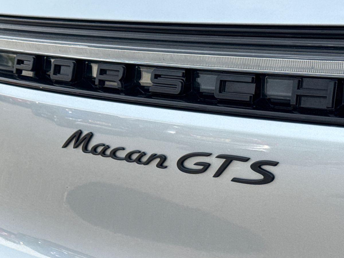 Macan GTS, photo 42 of 42