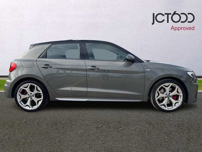AUDI A1 Photo 4