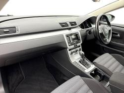 VOLKSWAGEN CC Photo 2