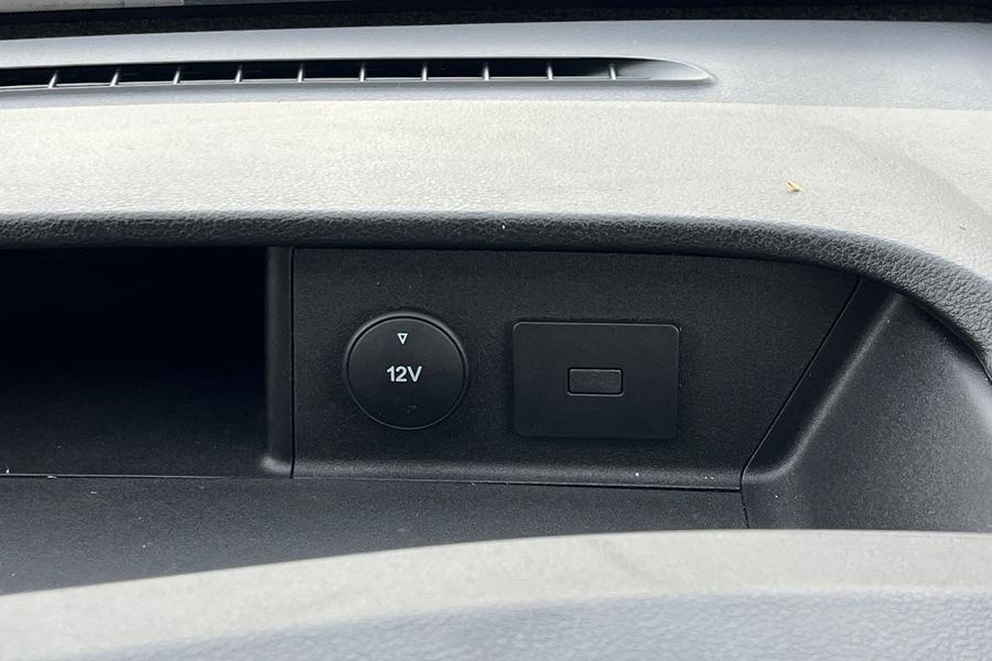 Ford TRANSIT Photo autoimg-f2c3f320039018bb9716a7796935dead4f51bd20.jpg