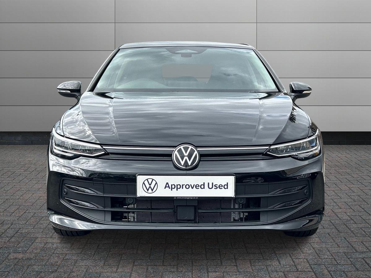 Volkswagen Golf Photo autoimg-f2c7548db3692a01ba7c0d19b3a204e349dd7759.jpg