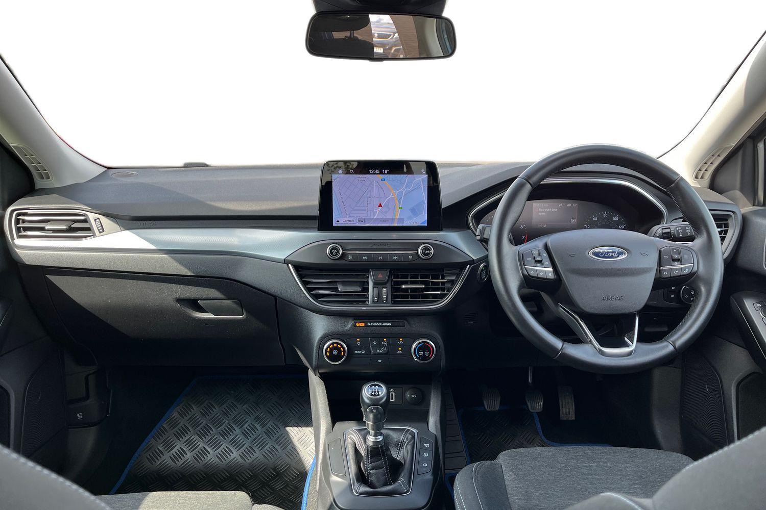 Ford Focus Photo 9