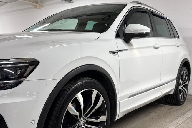 VOLKSWAGEN Tiguan Photo 32