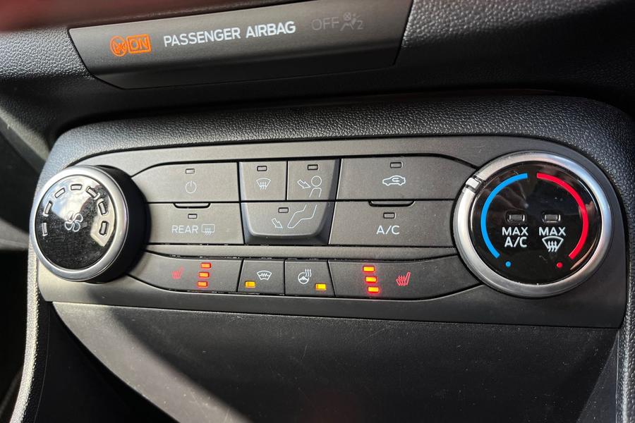 Ford Fiesta Photo autoimg-f2d409cfadc1020a93ace82209cfa679912050a5.jpg