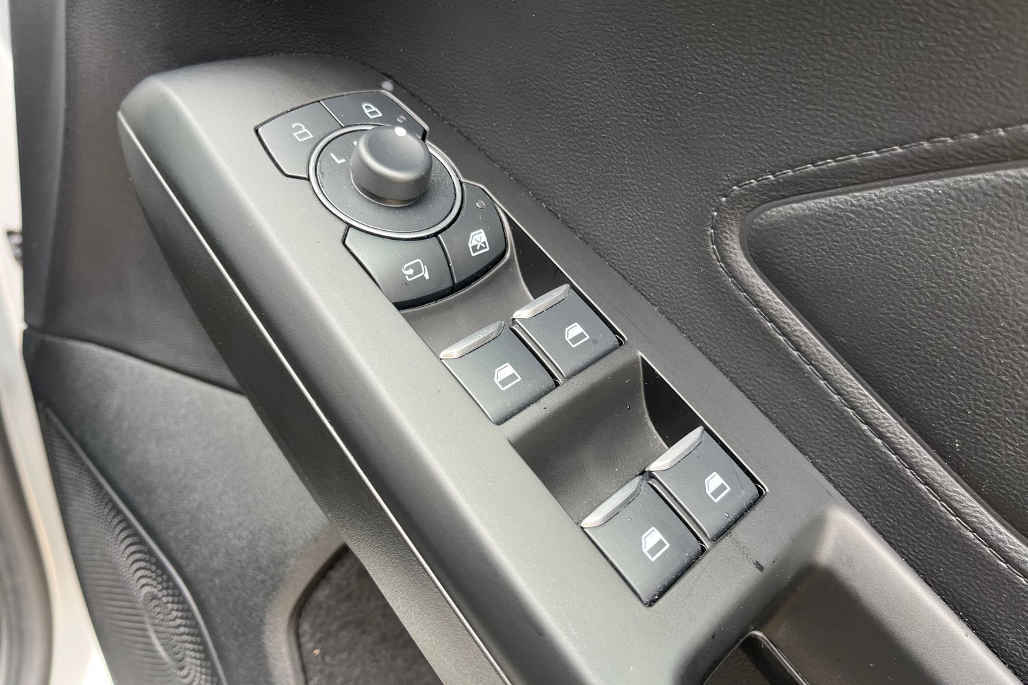Ford Focus Photo 15
