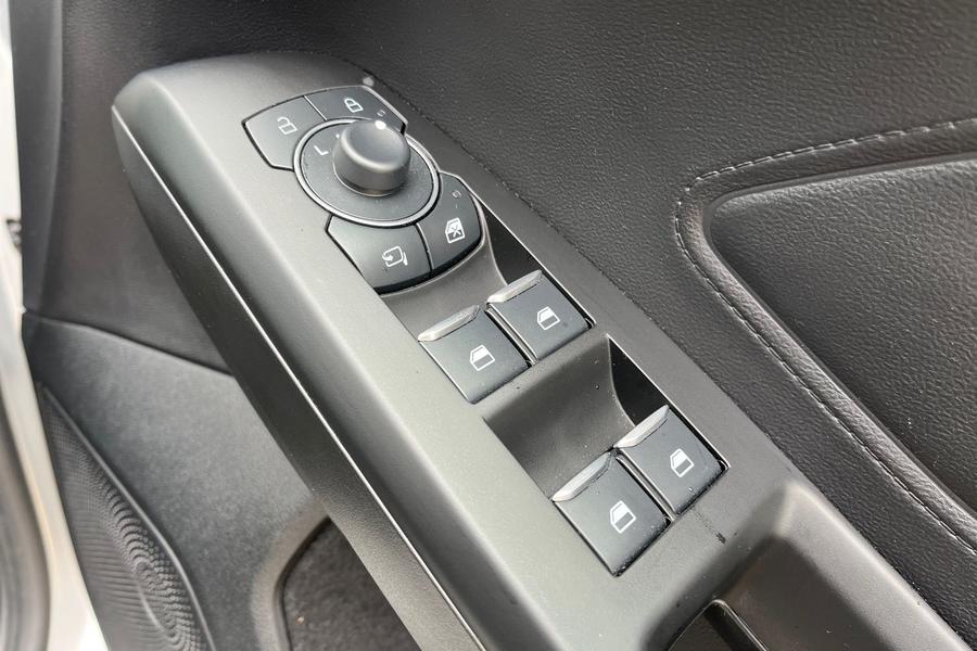 Ford Focus Photo autoimg-f2d53e8ab0c9455a379e0aca0fe509546a9efd4a.jpg