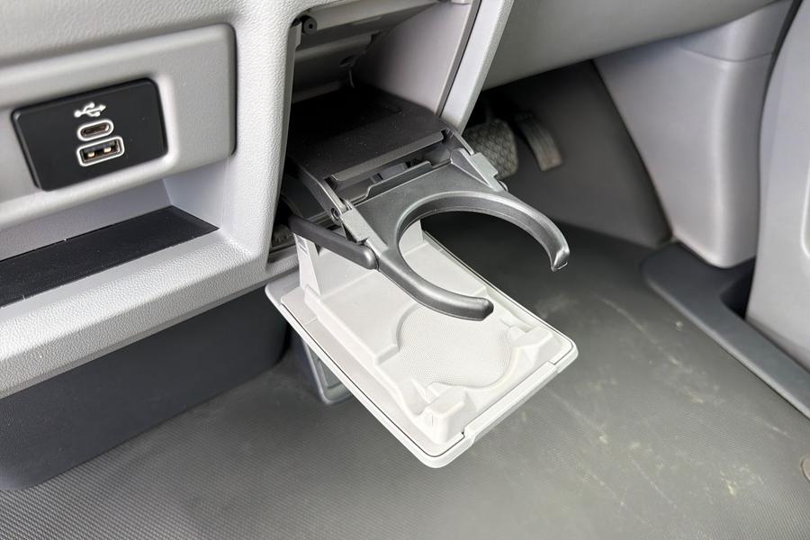 Ford E-TRANSIT CUSTOM Photo autoimg-f2d6c654b873058e1c0880a022a8b2b04a5578a9.jpg