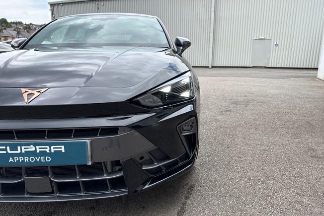 CUPRA Leon Photo 29