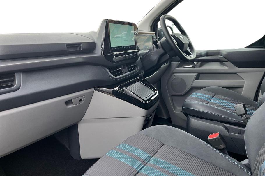 Used Ford TRANSIT CUSTOM YR26VYF 4