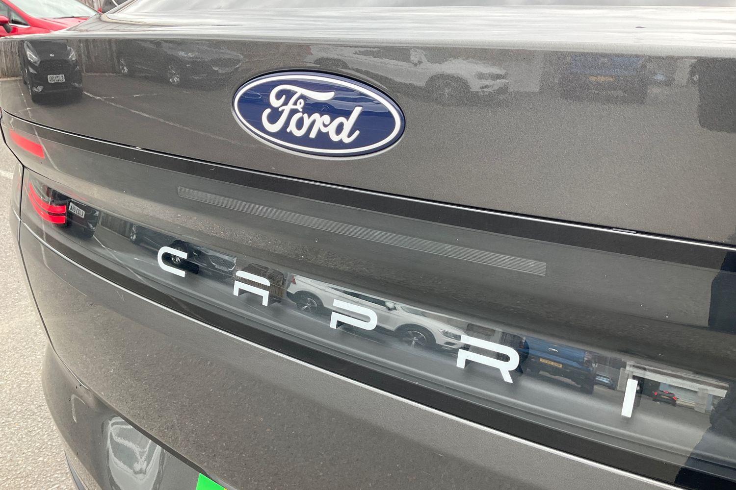Ford CAPRI Photo 39