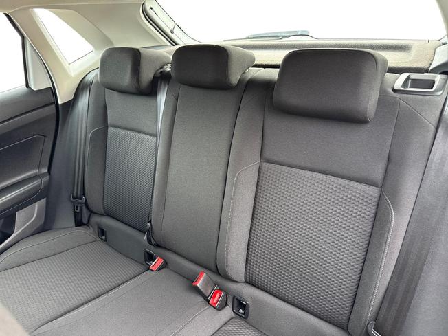 Volkswagen Polo Photo 9