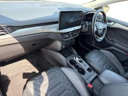 FORD Focus Photo 2