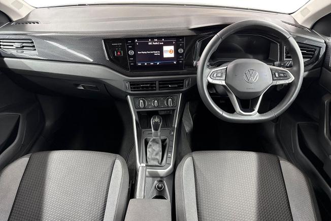 VOLKSWAGEN Polo Photo 10