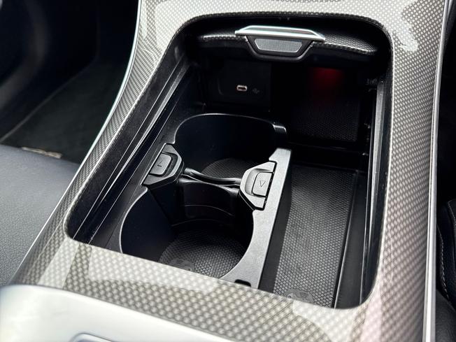MERCEDES-BENZ C Class Photo 31