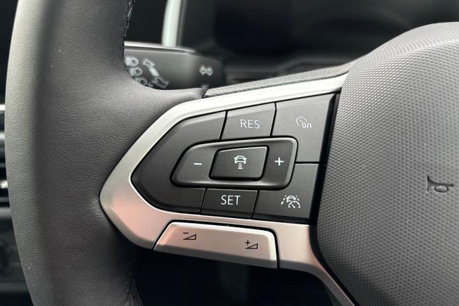 VOLKSWAGEN Polo Photo 16
