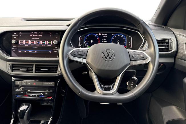 VOLKSWAGEN T-Cross Photo 11
