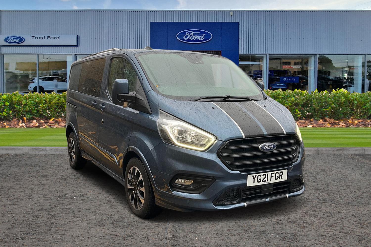 Ford TRANSIT CUSTOM Photo 0