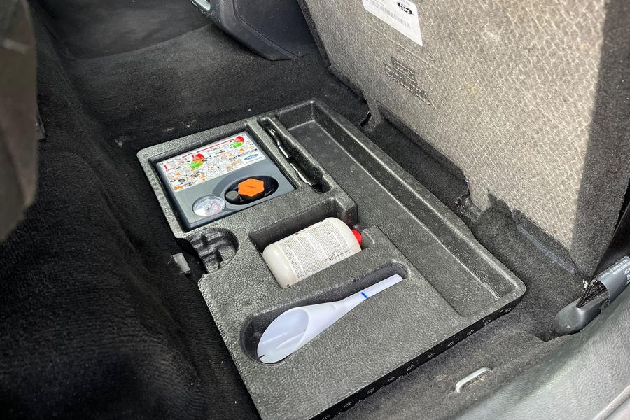 Ford S-Max Photo autoimg-f2e75453dc1548ff3870fb82d9b7e3ee8edea391.jpg