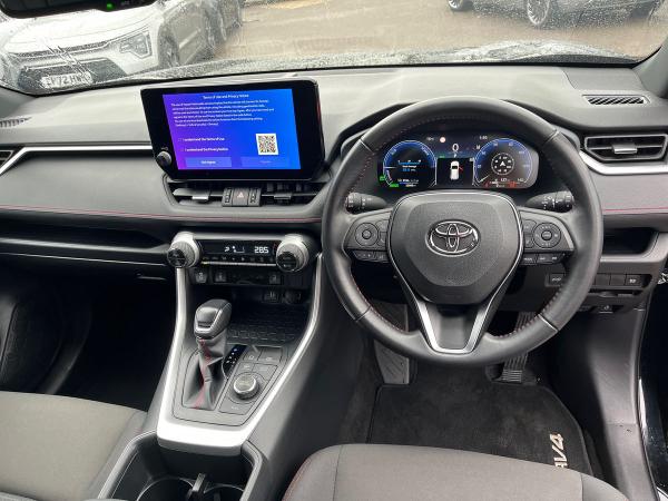 Toyota RAV4 Photo autoimg-f2ecd6739e8262b42724dea033fdb132866a619a.jpg
