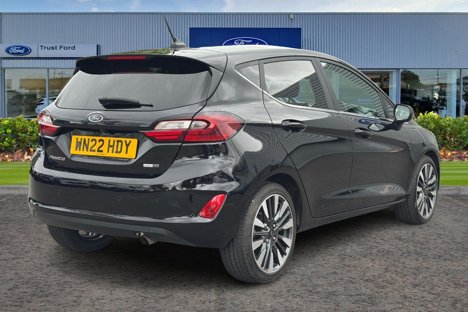 Ford FIESTA Photo 3