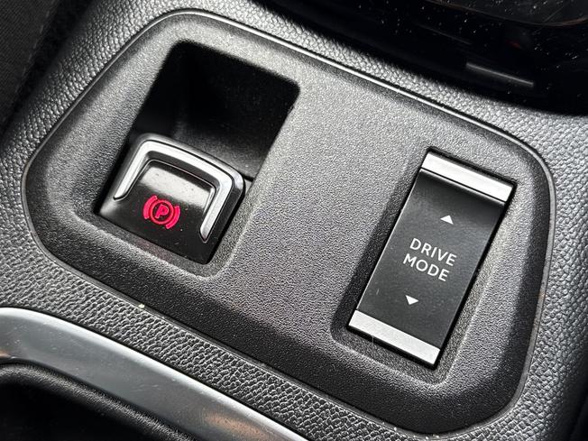 VAUXHALL Corsa Photo 58