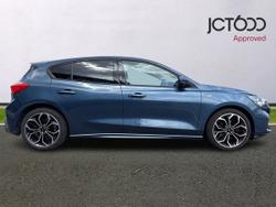 FORD Focus Photo 4