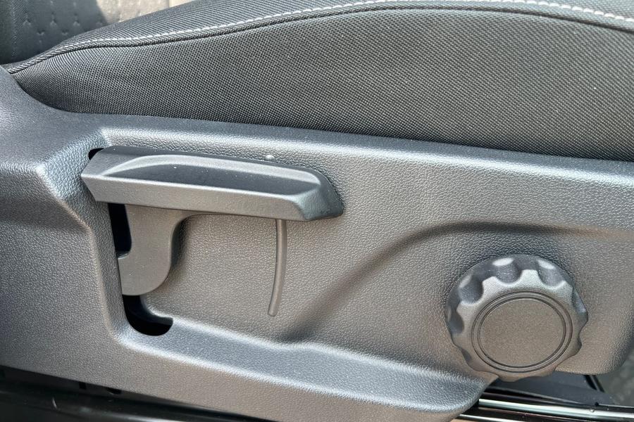 Ford E-TRANSIT CUSTOM Photo autoimg-f2f26f7b624b16840ca53eeb48e902956f95a4ec.jpg