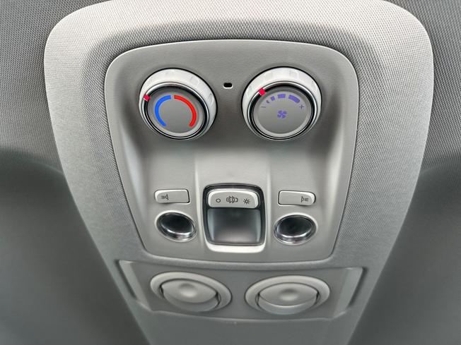 VAUXHALL Vivaro Life Electric Photo 43