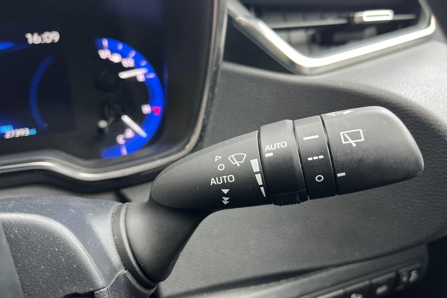 Toyota Corolla Photo 14