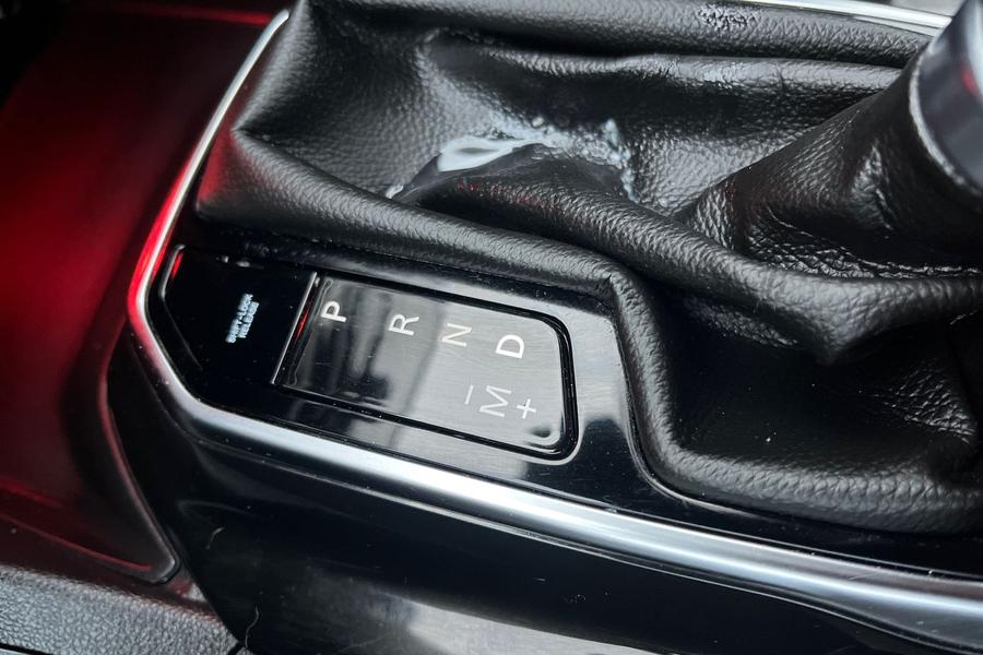 Renault KOLEOS Photo autoimg-f2fa03189178f074bb68141dc54d276692526159.jpg