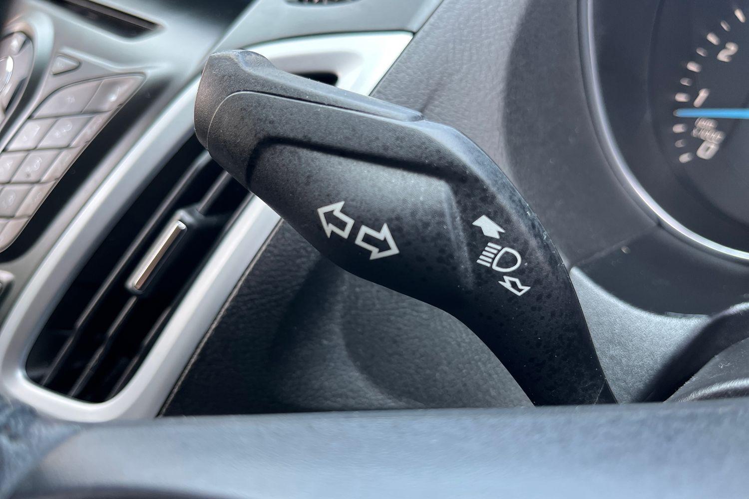 Ford Focus Photo 13