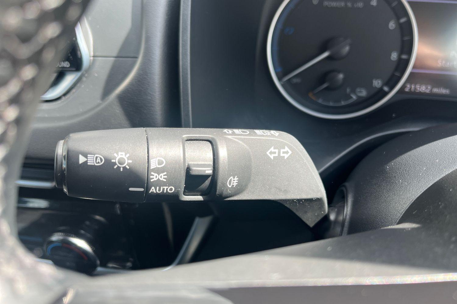 Nissan QASHQAI Photo 13