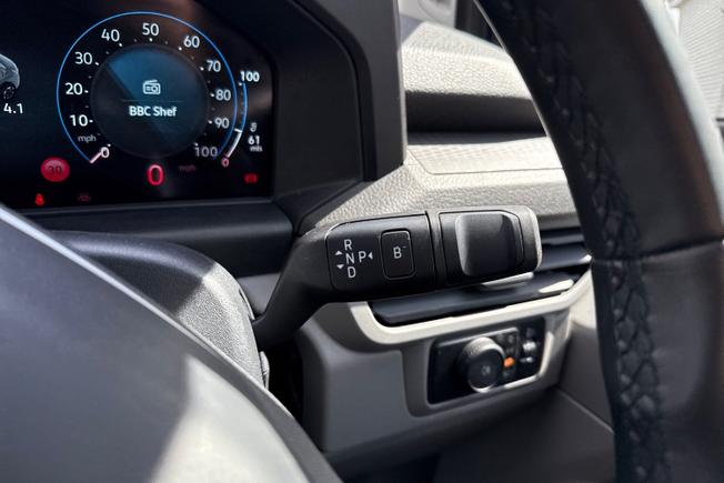 VOLKSWAGEN E-Transporter Photo 47