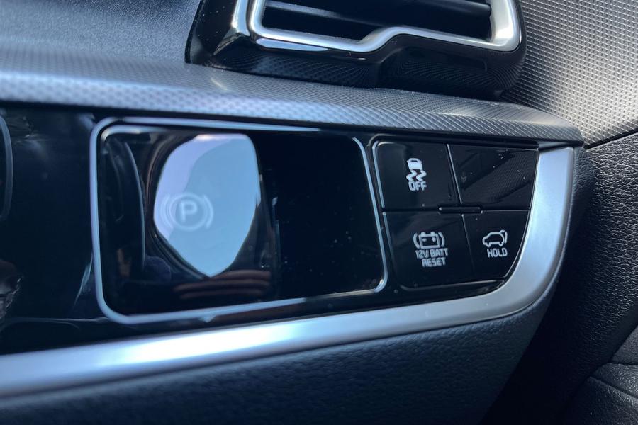 Kia Sportage Photo autoimg-f301ed8e0c89d4f0e344000dce7a8fee01641ce8.jpg