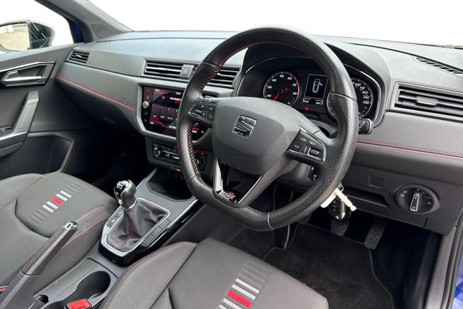 SEAT Arona Photo 6