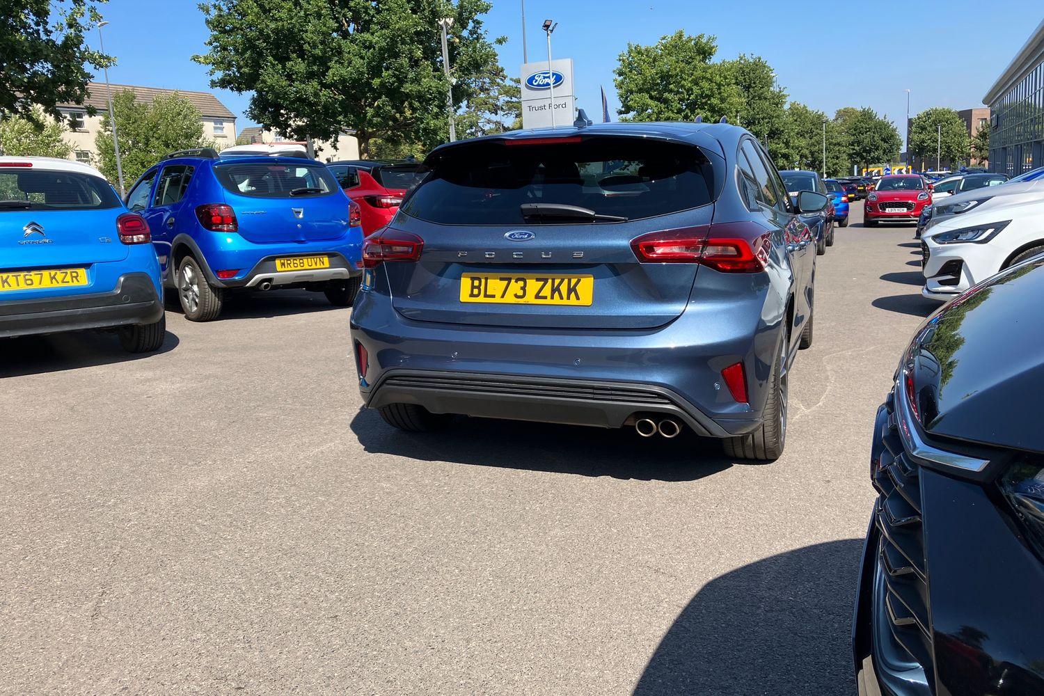 Ford FOCUS Photo 32