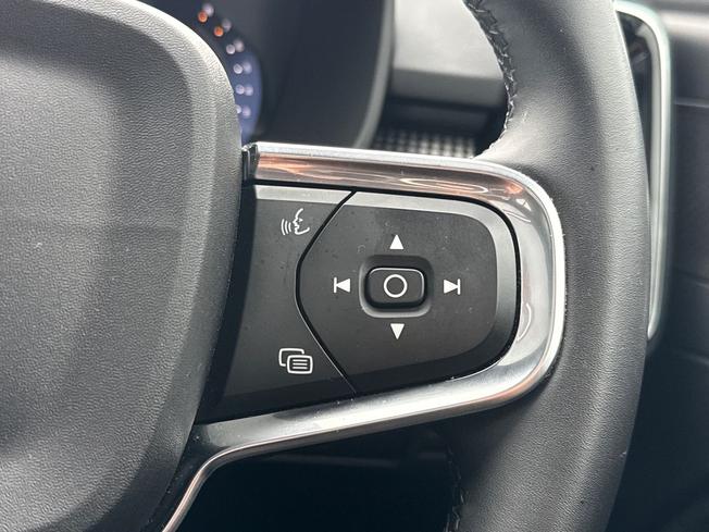 VOLVO Xc40 Photo 17
