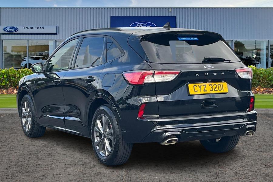 Ford Kuga Photo autoimg-f306f6ee1bcacbe001b9c90b4123e9392fd7b8a7.jpg