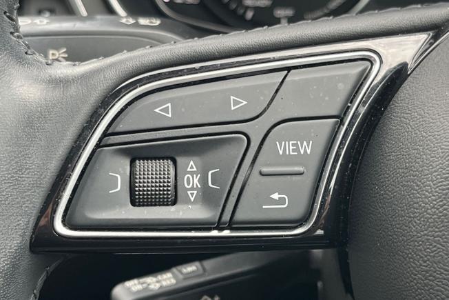 AUDI A4 Photo 16