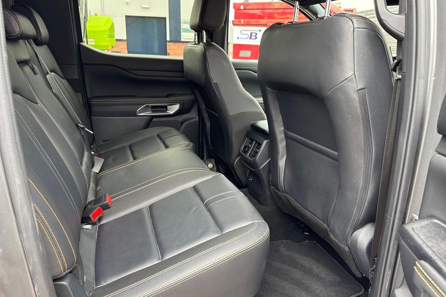 Ford RANGER Photo autoimg-f30bdad71eba5bb1432769e0e6cf67e5fa9d2342.jpg